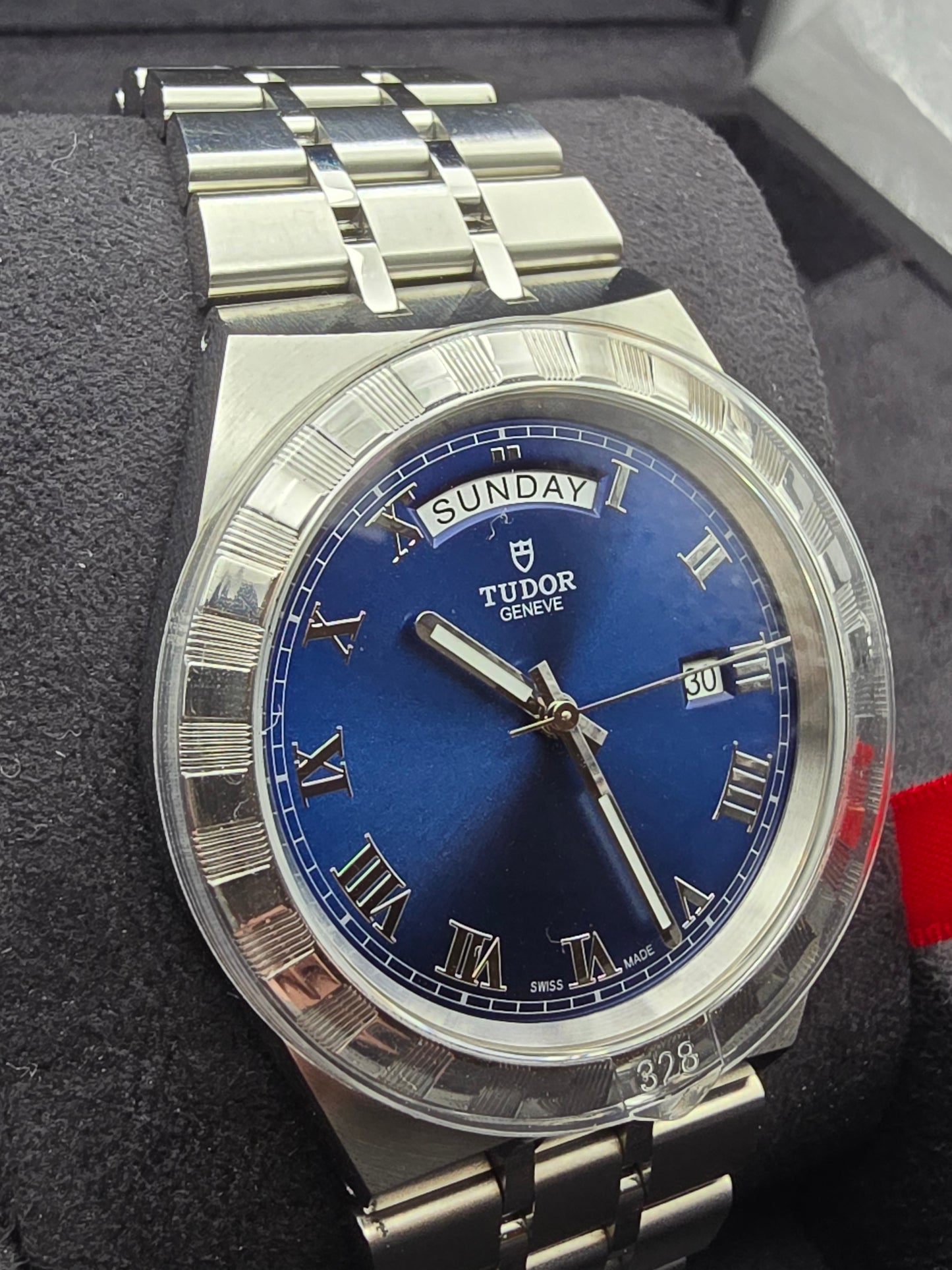 Tudor Royal Blue Full Set