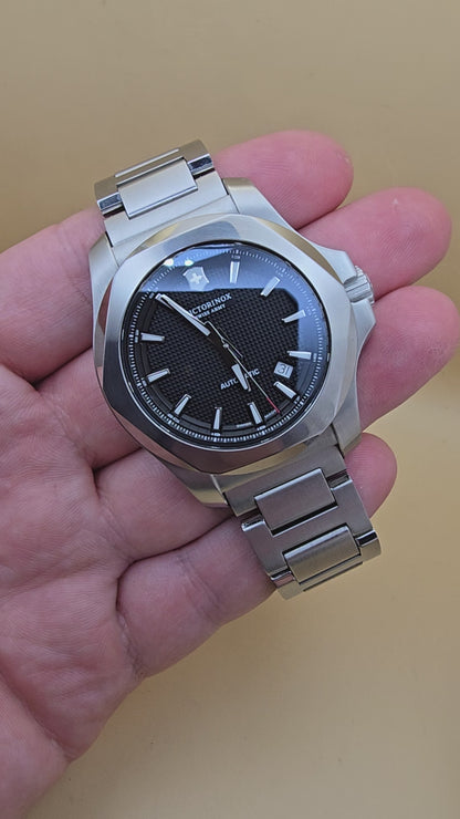Victorinox Swiss Army I.N.O.X. 43mm full set