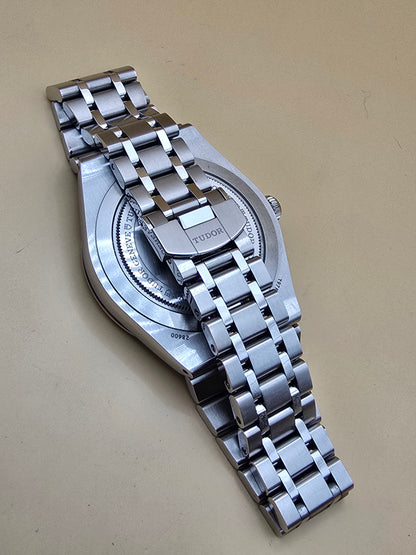 Tudor Royal Blue Full Set