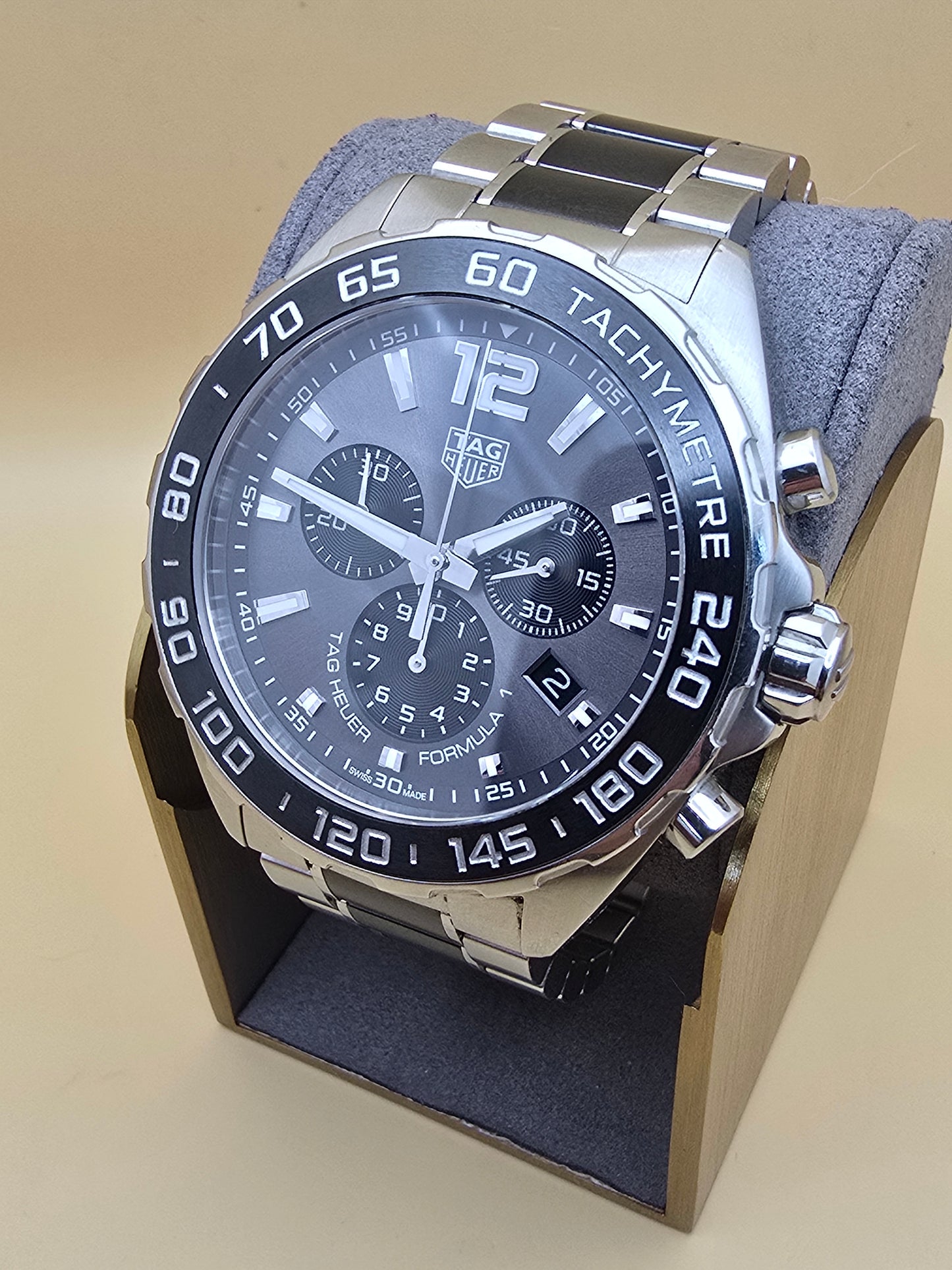 TAG Heuer Formula 1 Cronograph 43mm