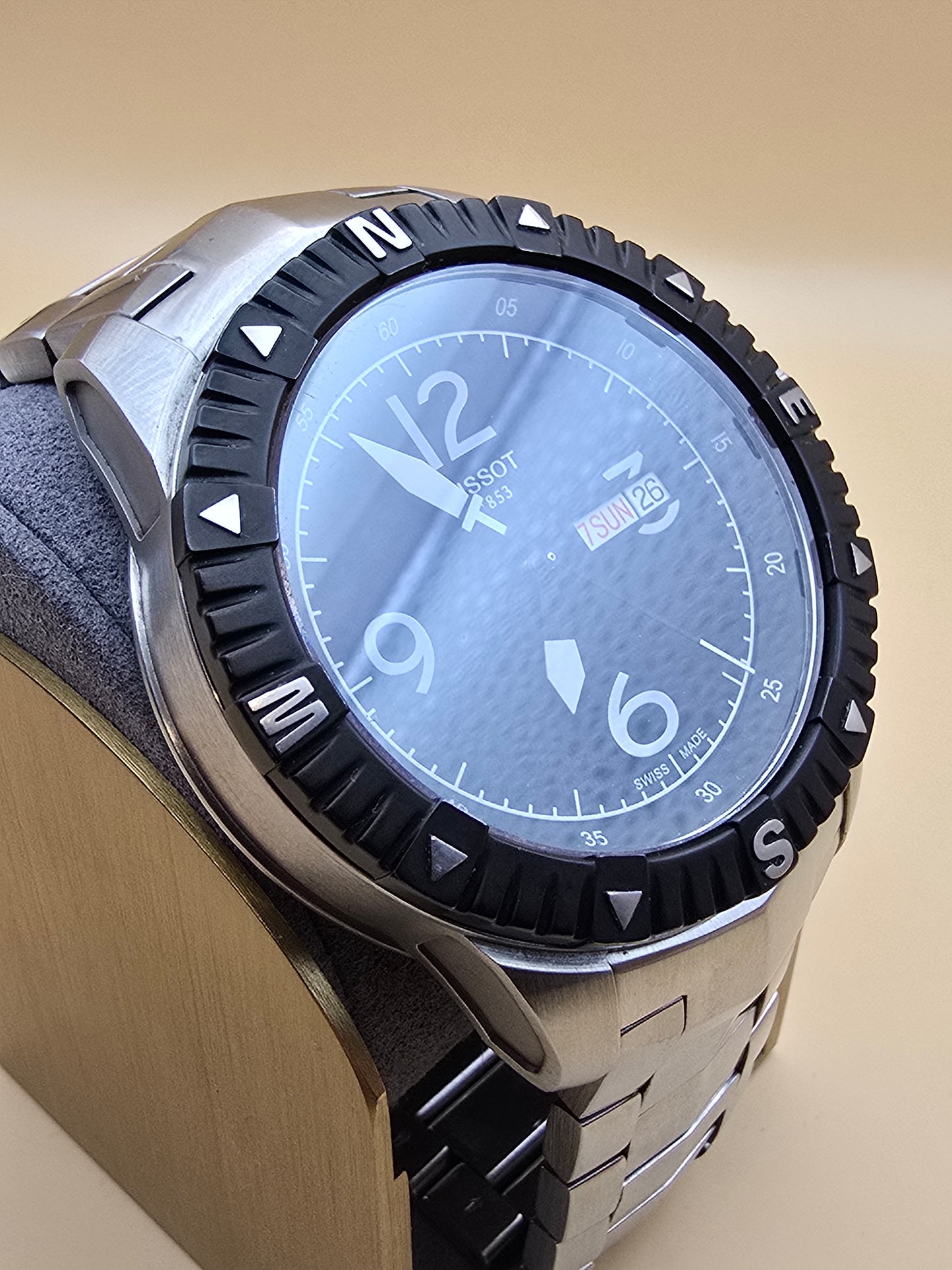 Tissot Navigator Day Date cutie originală