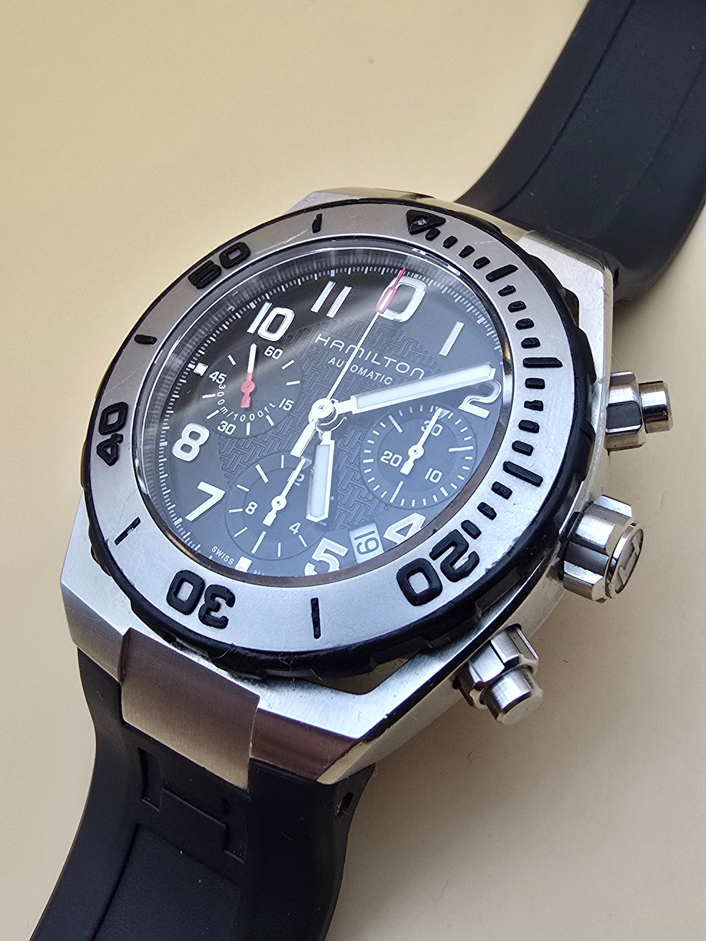 Hamilton Khaki Navy Sub Cronograph cutie