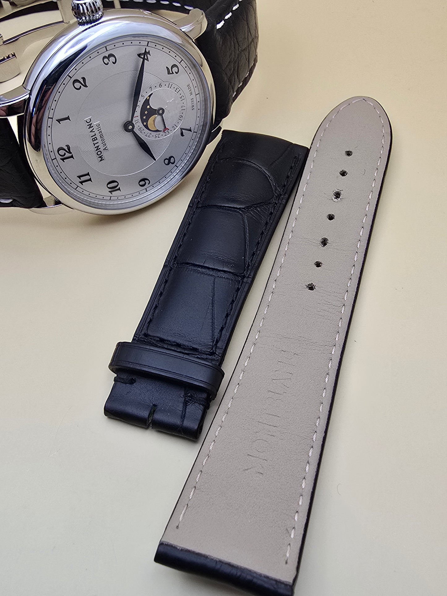Montblanc Star Legacy Moonphase 42mm pouch original + extra curea