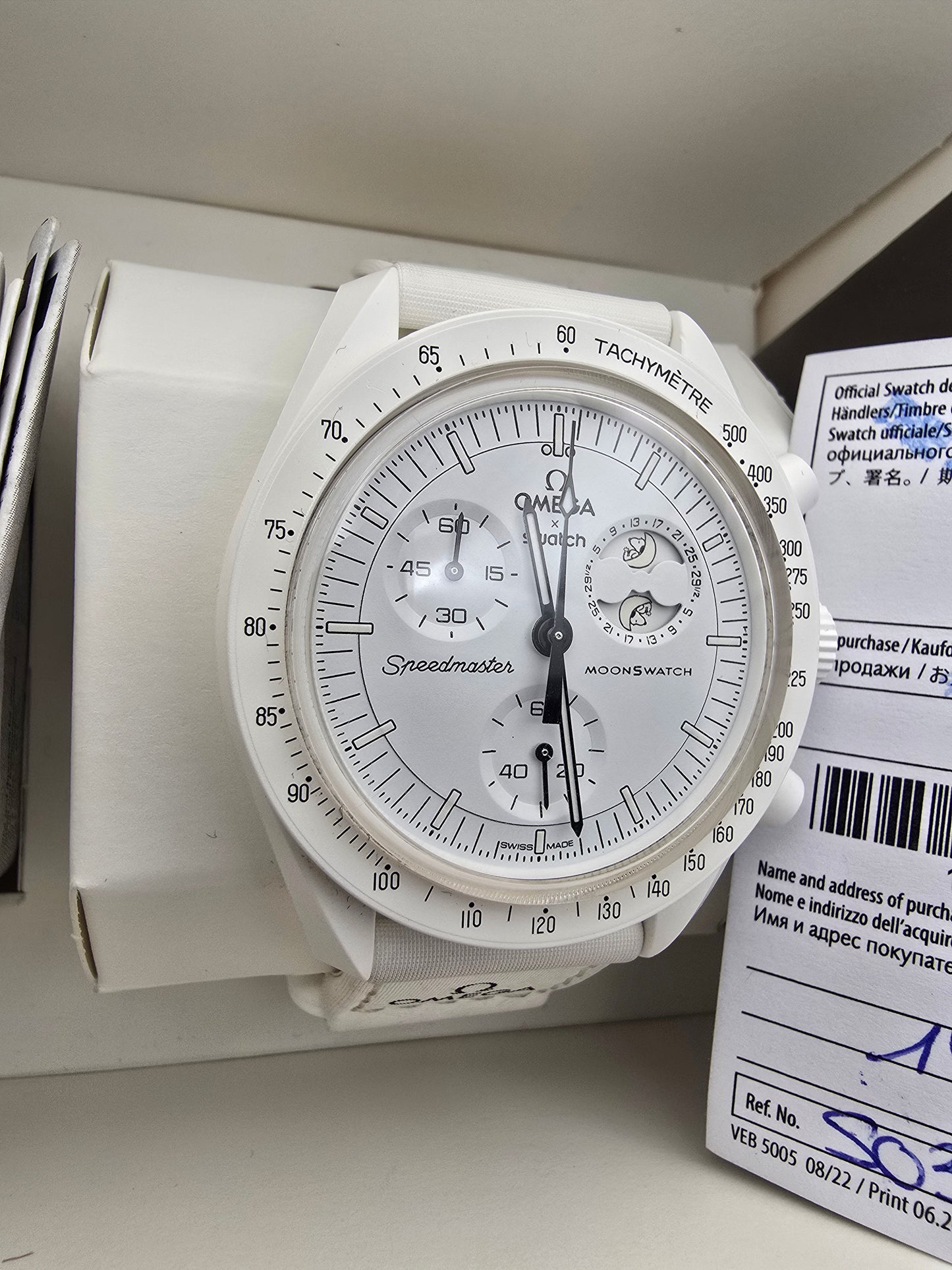 Omega x Swatch Snoopy Mission to the Moonphase white full set