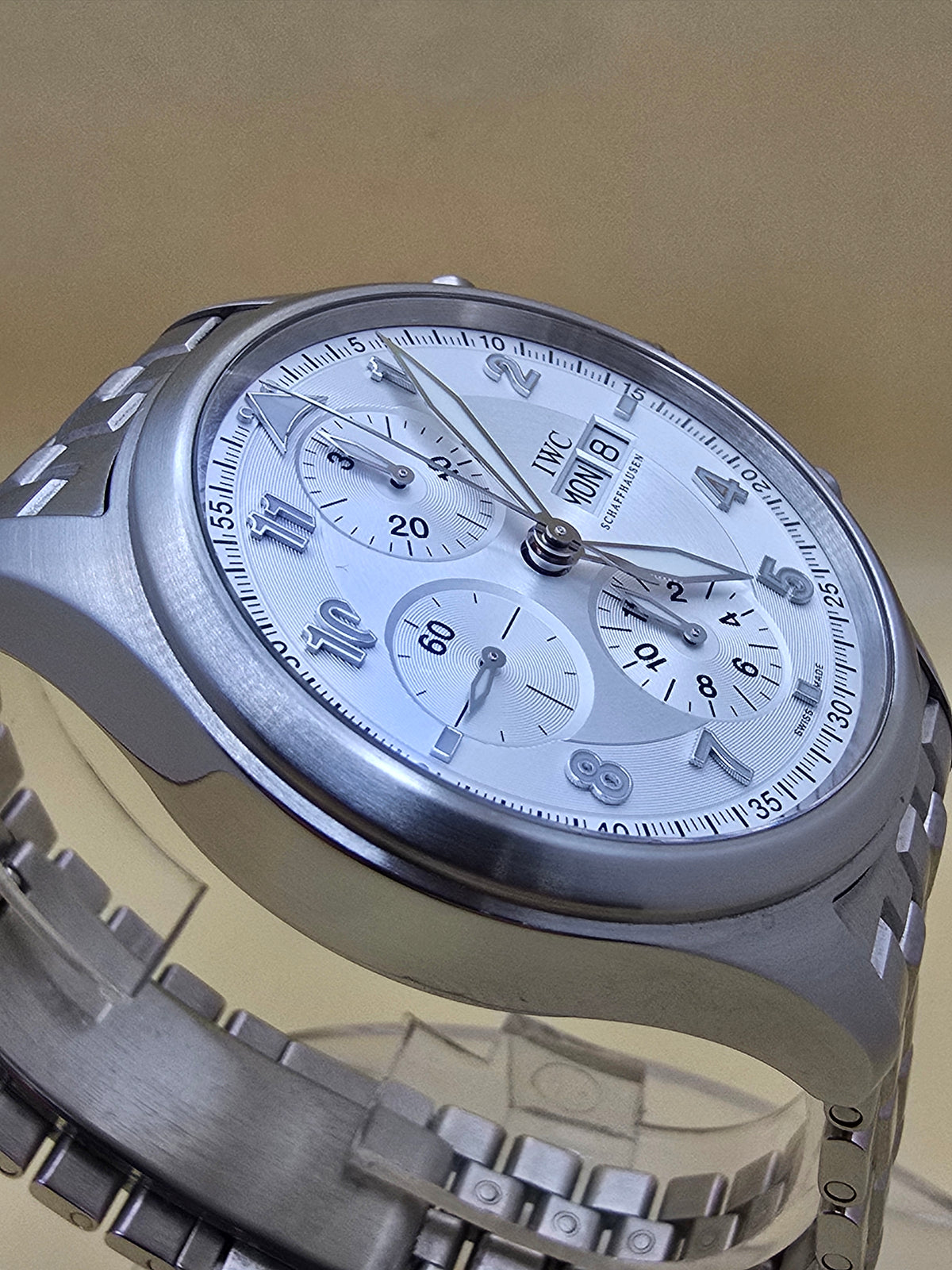 IWC Spitfire Chrono White Dial 42mm 2800eur